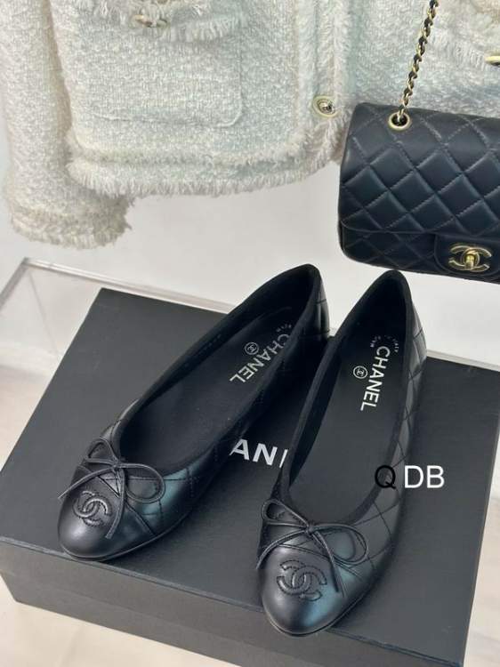 Picture of Chanel Shoes _SKUChanelsz35-407CSD05192584